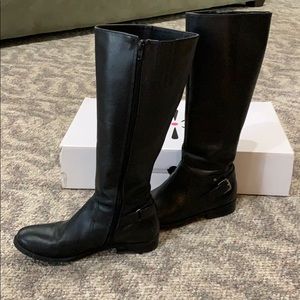 Matisse Black boots